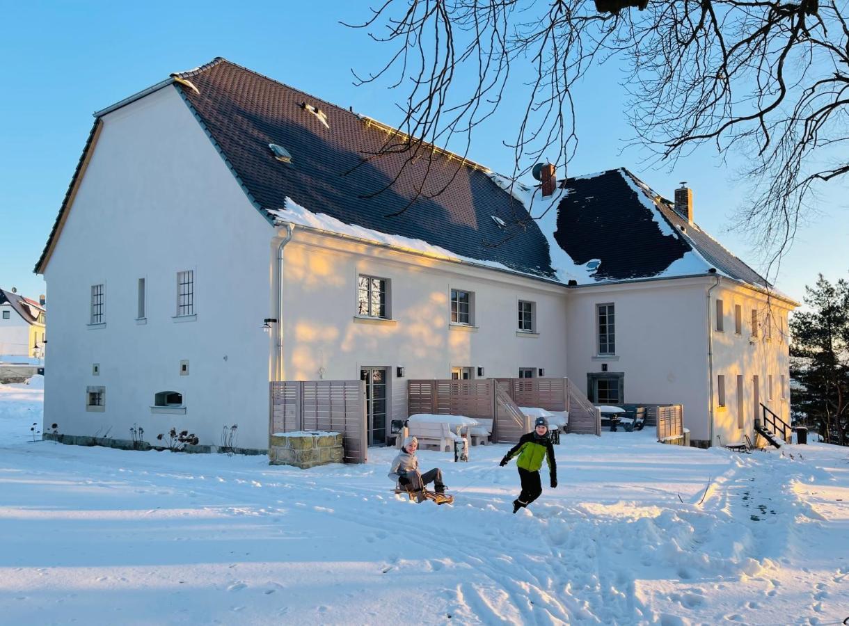 Farmhouse Eckartsberg Im Zittauer Gebirge - Gemuetliche Und Moderne Ferienwohnungen Mit Terrasse Eksteriør billede