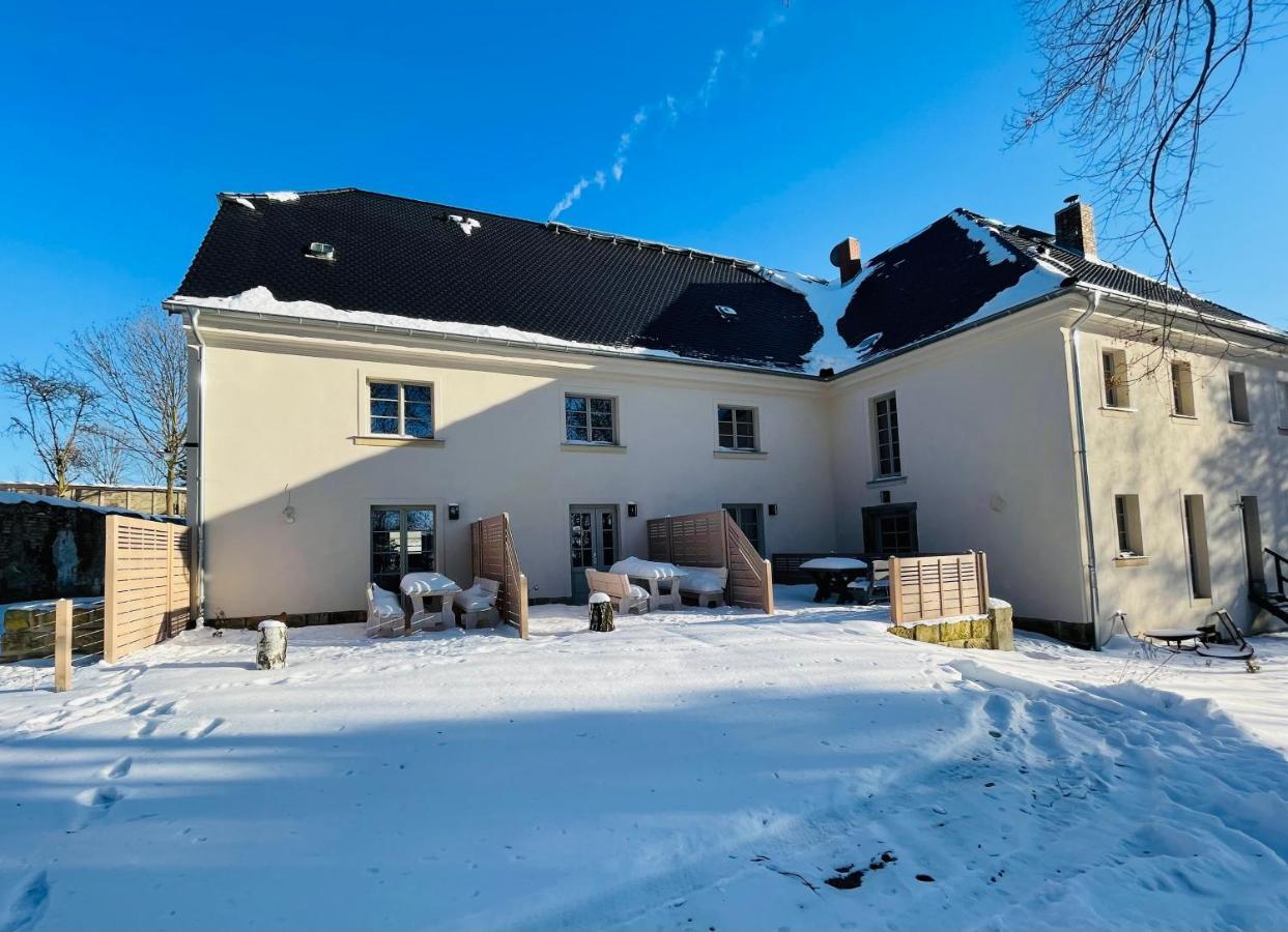 Farmhouse Eckartsberg Im Zittauer Gebirge - Gemuetliche Und Moderne Ferienwohnungen Mit Terrasse Eksteriør billede