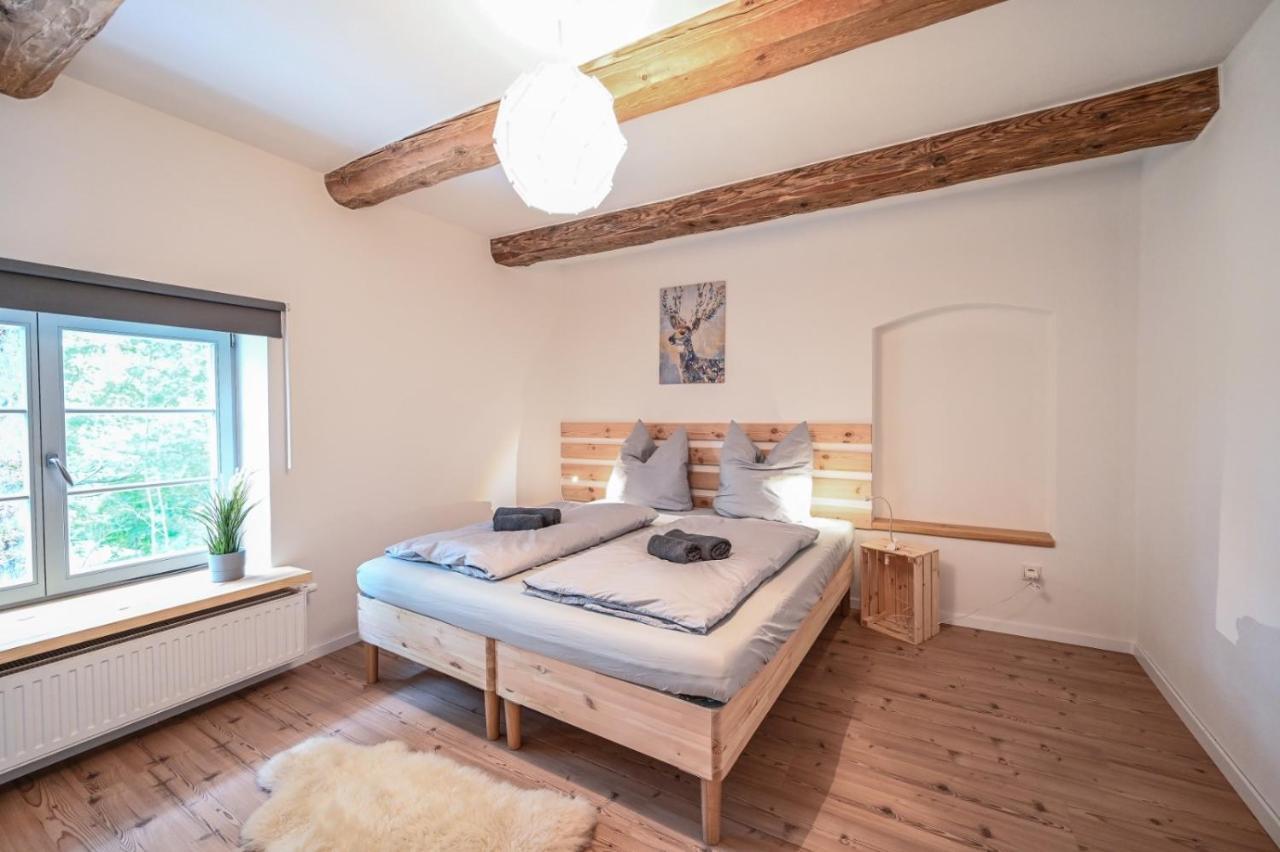 Farmhouse Eckartsberg Im Zittauer Gebirge - Gemuetliche Und Moderne Ferienwohnungen Mit Terrasse Eksteriør billede